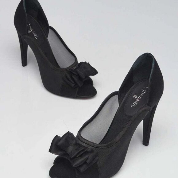 Chanel Black Mesh and Satin Bow Peep Toe Pumps Size 10.5/41 - Picture 2 of 6